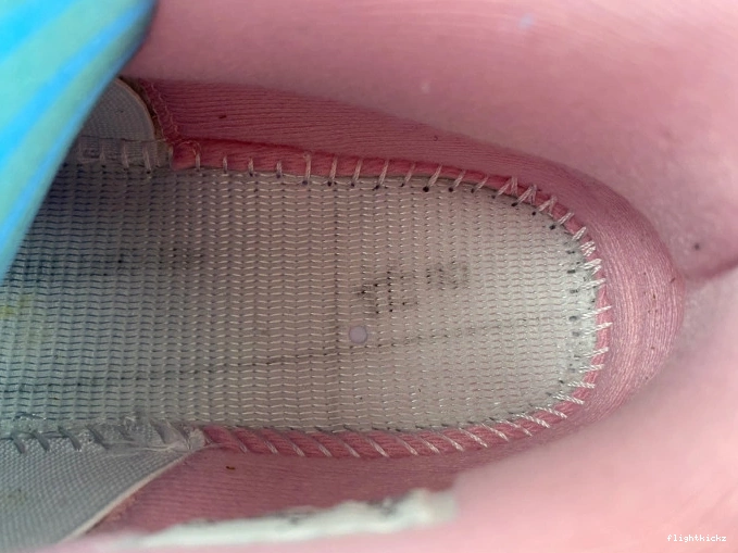 OFF-WHITE PINK 4 X JORDAN 0803